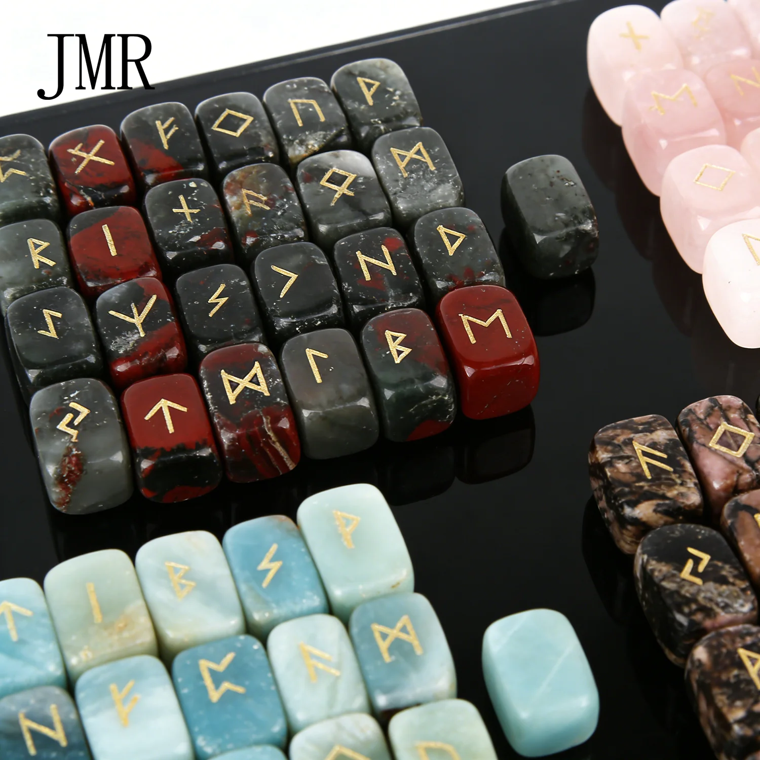 Набор из 25 натуральных рунических камней, алфавит викингов, энергетический целебный камень для гадания, принадлежности для колдовства, защита для медитации
Набор из 25 натуральных рунических камней, алфавит викингов, энергетический целебный камень для гадания, принадлежности для колдовства, защита для медитации