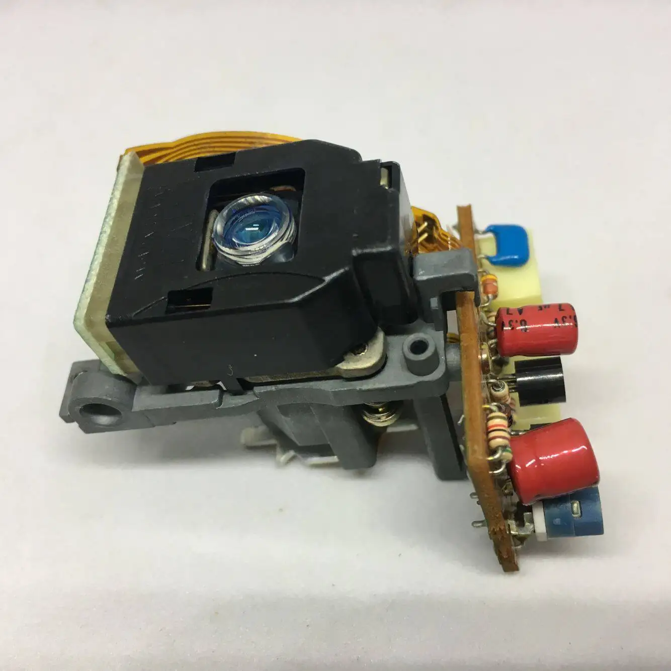 for JVC Original OPTIMA-5 OPT-5 Pure CD Laser Head 10/4 Pin
for JVC Original OPTIMA-5 OPT-5 Pure CD Laser Head 10/4 Pin