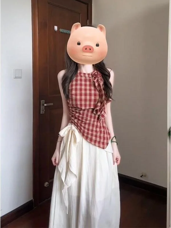 Summer High Waist Plaid Sleeveless Floral Design round Neck Half Skirt Set Women's Fashionable Ensemble High Waist Midi Skirt
Summer High Waist Plaid Sleeveless Floral Design round Neck Half Skirt Set Women's Fashionable Ensemble High Waist Midi Skirt