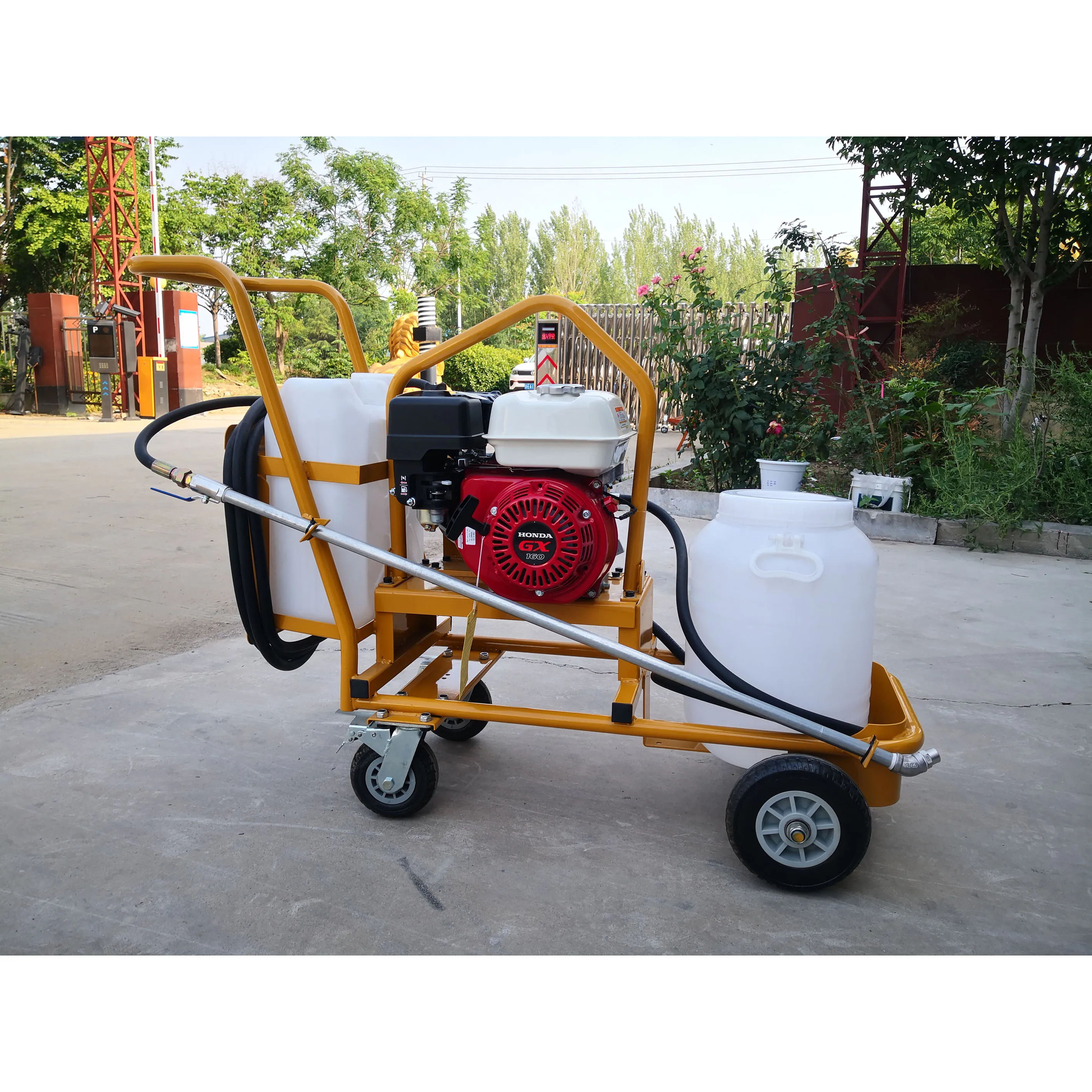 Free Delivery of Small Asphalt Spreader 18H Power Emulsified Asphalt Spraying Equipment
Free Delivery of Small Asphalt Spreader 18H Power Emulsified Asphalt Spraying Equipment