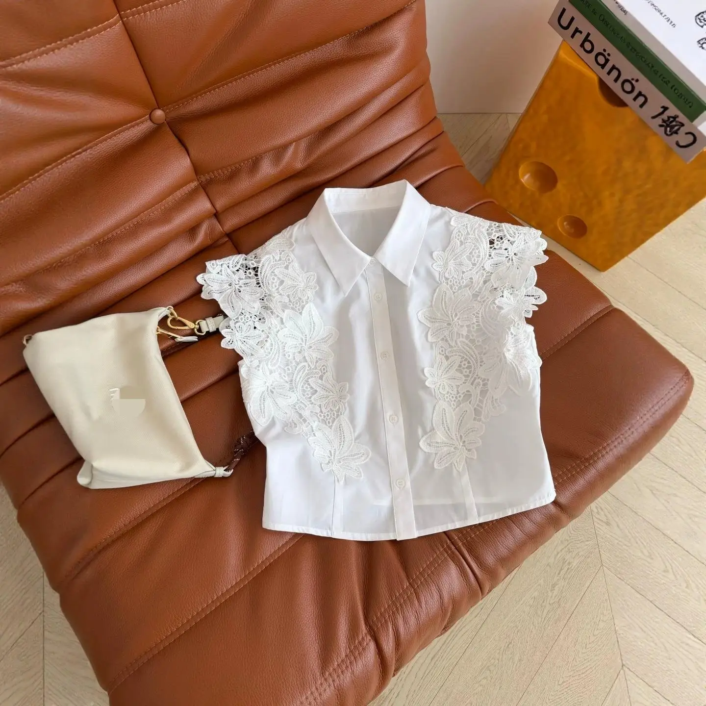 Fashionable Short Lace Shirt Hooked Flower New Style Slimming Versatile Spring 2026 Early Season New Arrival Commute Style
Fashionable Short Lace Shirt Hooked Flower New Style Slimming Versatile Spring 2026 Early Season New Arrival Commute Style