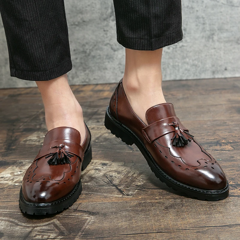 Fashion designer style tassel men's leather shoes Men's brand loafer comfort Party Wedding and Work Men's Shoes Hot sales
Fashion designer style tassel men's leather shoes Men's brand loafer comfort Party Wedding and Work Men's Shoes Hot sales