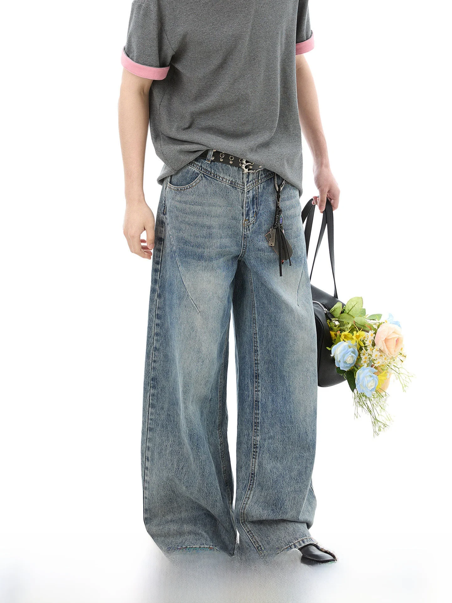 Retro American Washed Denim Jeans Men's Summer Loose Straight Graduated Color Cotton Polyester Blend Wear Resistant
Retro American Washed Denim Jeans Men's Summer Loose Straight Graduated Color Cotton Polyester Blend Wear Resistant