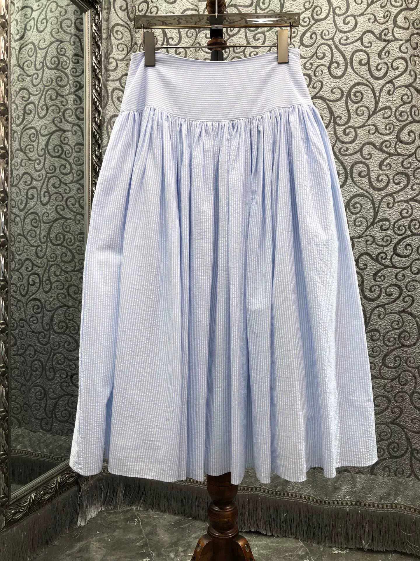 100%Cotton Skirts 2026 Summer Autumn Fashion Women Blue White Striped Prints A-Line Casual Vintage Party Club Skirt Clothing
100%Cotton Skirts 2026 Summer Autumn Fashion Women Blue White Striped Prints A-Line Casual Vintage Party Club Skirt Clothing