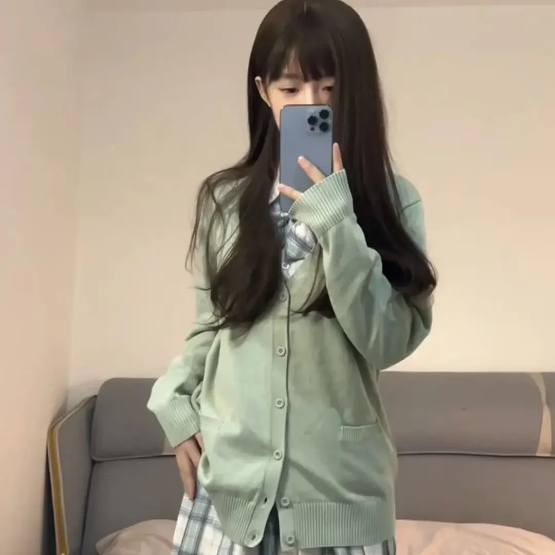 2026 новый вязаный кардиган синего цвета, модный и милый японский JK осенне-зимний вязаный свитер, куртка в стиле аниме, топ
2026 новый вязаный кардиган синего цвета, модный и милый японский JK осенне-зимний вязаный свитер, куртка в стиле аниме, топ