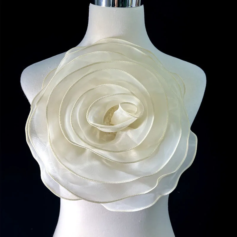 26Cm Women's Brooch Rose Flower Large Red 3D Simulation Flower Patch Clothing Dress Neck Decoration Corsage Brooch Accessories
26Cm Women's Brooch Rose Flower Large Red 3D Simulation Flower Patch Clothing Dress Neck Decoration Corsage Brooch Accessories