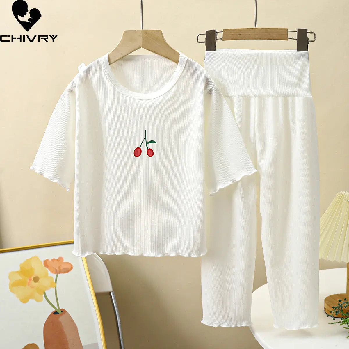 Girls Summer Thin Pajamas Sets New Baby Girl Cute Cherry Three-quarter Sleeve O-neck T Shirt with Pants Kids Sleepwear Homewear
Girls Summer Thin Pajamas Sets New Baby Girl Cute Cherry Three-quarter Sleeve O-neck T Shirt with Pants Kids Sleepwear Homewear