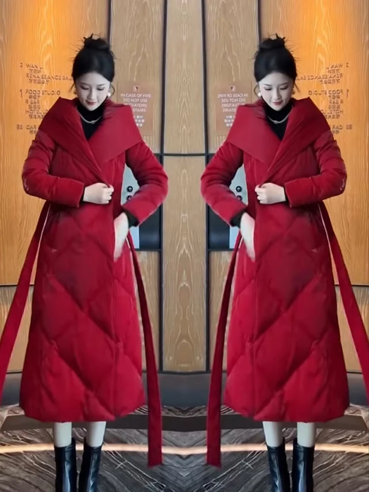 High end temperament autumn and winter cotton coat women's fashion total length slimming and waist cinching warm jacket
High end temperament autumn and winter cotton coat women's fashion total length slimming and waist cinching warm jacket