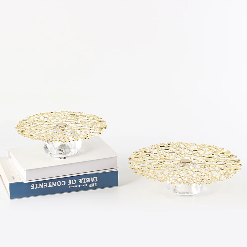 Modern Nordic Home Decor Eco-Friendly Gold Crystal Glass Base with Metal Trays for Living Room or House Decoration
Modern Nordic Home Decor Eco-Friendly Gold Crystal Glass Base with Metal Trays for Living Room or House Decoration