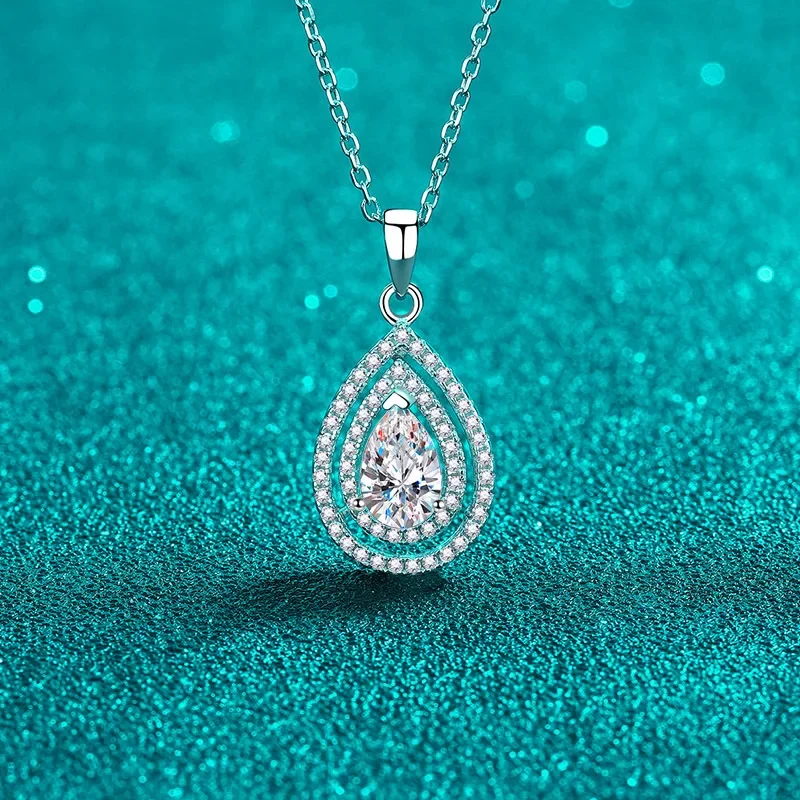 1.0 ct Moissanite S925 Silver Necklet Pendants for Women Plated Pt950 Pear Shaped Hollow Charm Free Necklace Jewelry Wholesale
1.0 ct Moissanite S925 Silver Necklet Pendants for Women Plated Pt950 Pear Shaped Hollow Charm Free Necklace Jewelry Wholesale