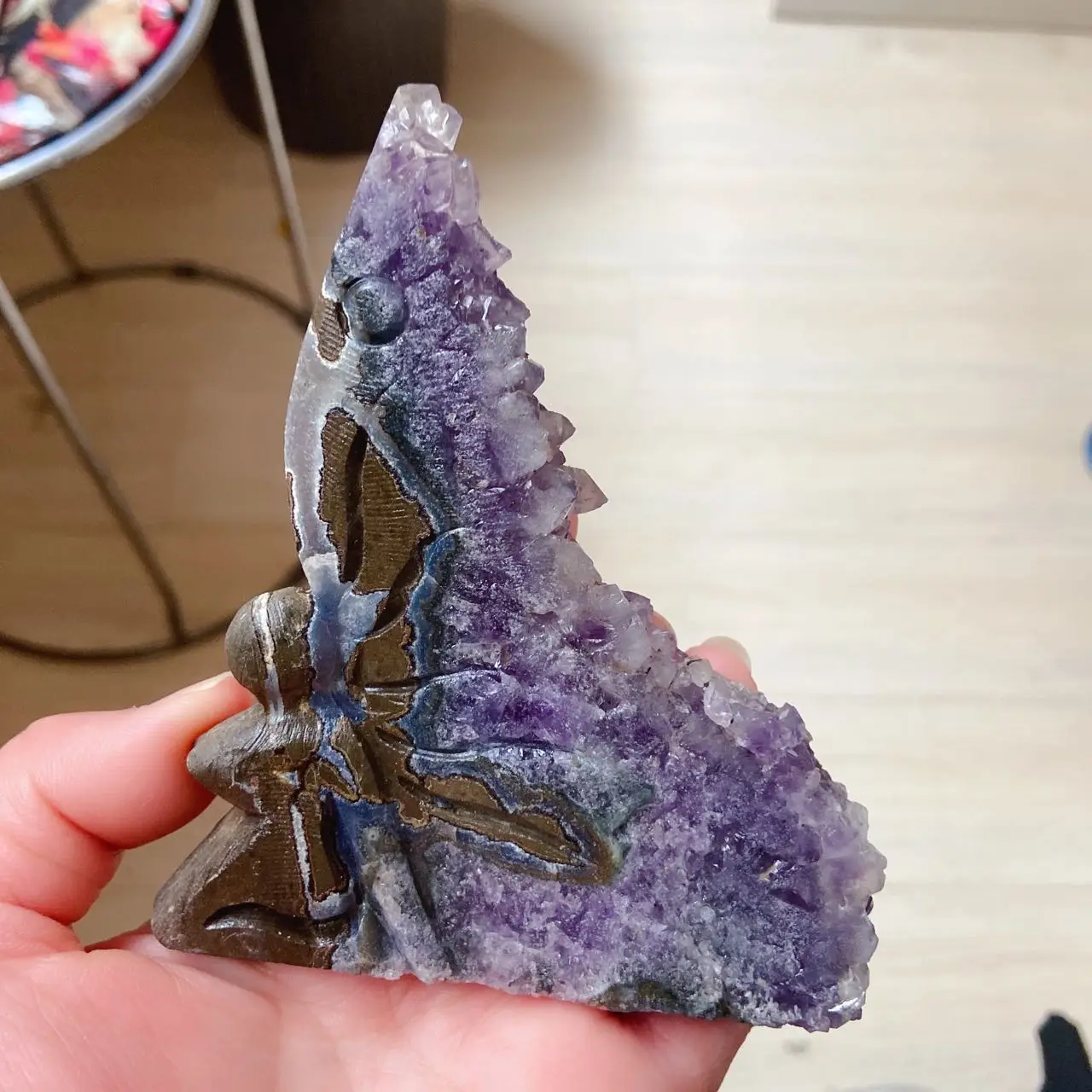 AAA+ 100% Natural purple tufted crystal teeth hand-carved flower fairy crystal decorations for Home Halloween gifts 1pcs
AAA+ 100% Natural purple tufted crystal teeth hand-carved flower fairy crystal decorations for Home Halloween gifts 1pcs