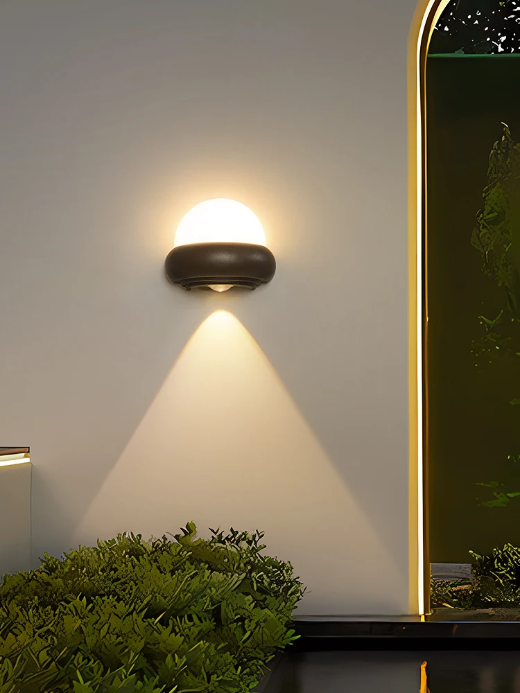 LED Outdoor Wall Light IP65 Waterproof Garden Wall Decoration Light Courtyard Porch Light Balcony light Up and Down Lighting
LED Outdoor Wall Light IP65 Waterproof Garden Wall Decoration Light Courtyard Porch Light Balcony light Up and Down Lighting