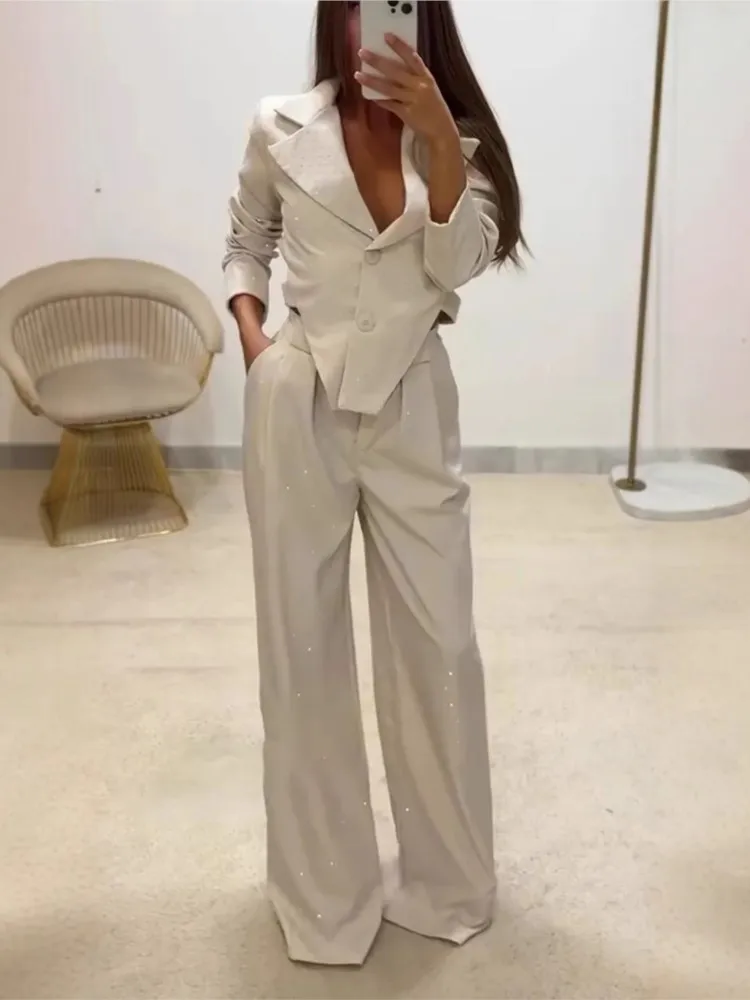 Solid Color Two-piece Suit For Woman Autumn Winter Fashion Flip Collar Irregular Top Wide-leg Long Pants Sets Lady Office Outfit
Solid Color Two-piece Suit For Woman Autumn Winter Fashion Flip Collar Irregular Top Wide-leg Long Pants Sets Lady Office Outfit