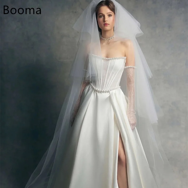 Booma A-Line Pearls Lace Side Split Elegant Long Wedding Dresses Corset Bow Long Brides Gown Custom Made 2025
Booma A-Line Pearls Lace Side Split Elegant Long Wedding Dresses Corset Bow Long Brides Gown Custom Made 2025