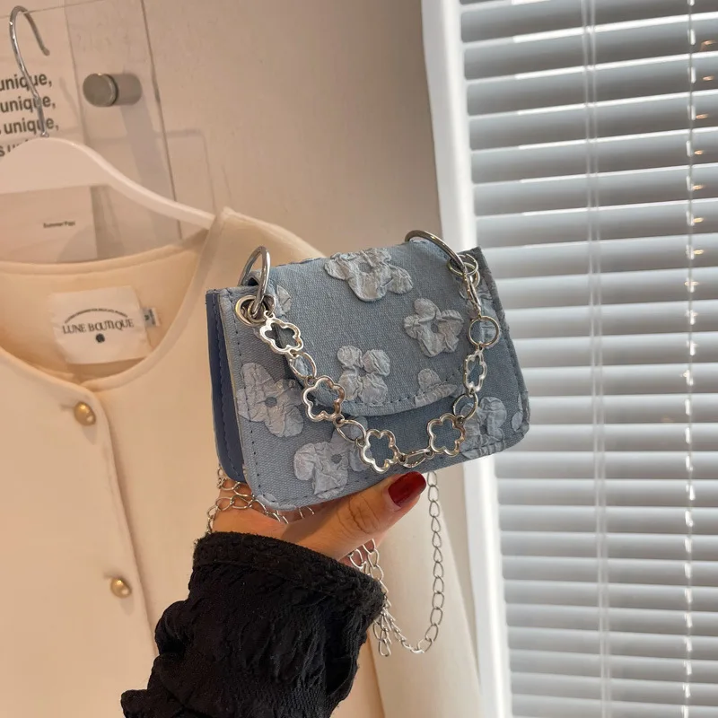 New Women Vintage Mini Bag Fashion Trend Simple Chain Mini Crossbody Bag
New Women Vintage Mini Bag Fashion Trend Simple Chain Mini Crossbody Bag