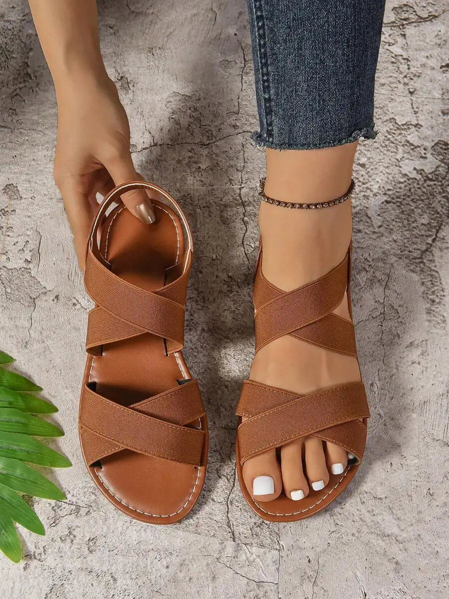 Wide fit criss-cross strap flat sandals for women, minimalist elegant design, lightweight and fairy style, great for outdoor
Wide fit criss-cross strap flat sandals for women, minimalist elegant design, lightweight and fairy style, great for outdoor