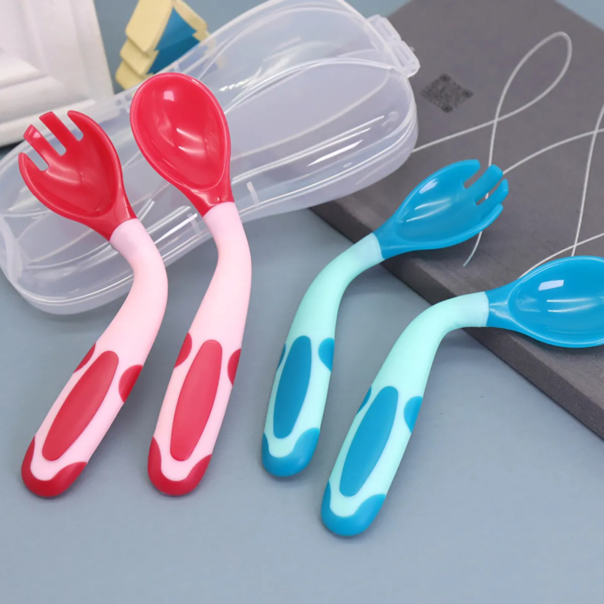 2Sets Learning Tableware for Kids Baby Utensils Spoon Fork Set Lightweight Portable Easy Clean Bending Degree
2Sets Learning Tableware for Kids Baby Utensils Spoon Fork Set Lightweight Portable Easy Clean Bending Degree