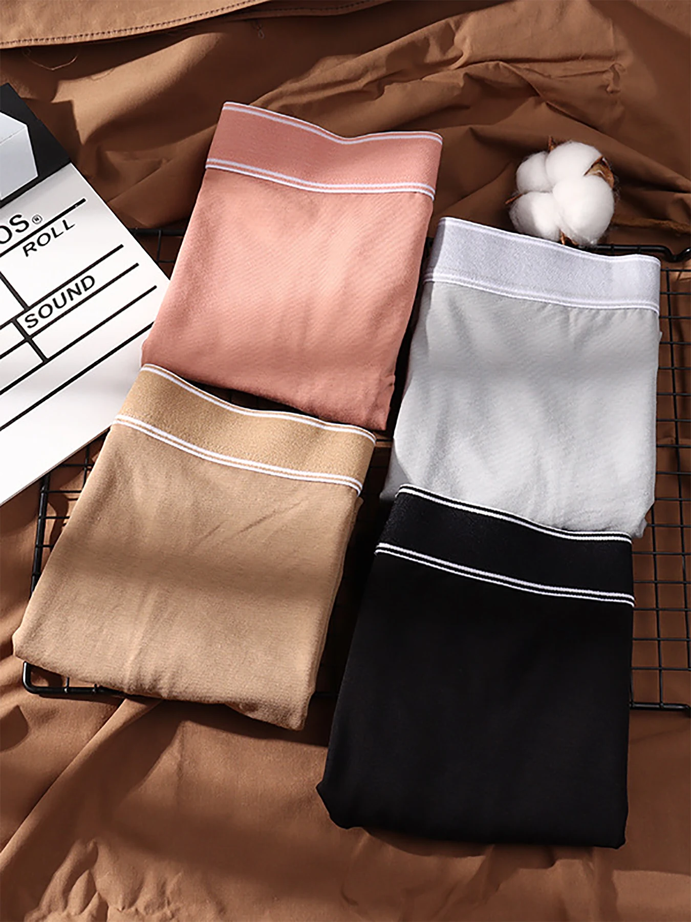 4PCS men's underwear soft, comfortable and breathable men's boxers Youth fashion boxers
4PCS men's underwear soft, comfortable and breathable men's boxers Youth fashion boxers
