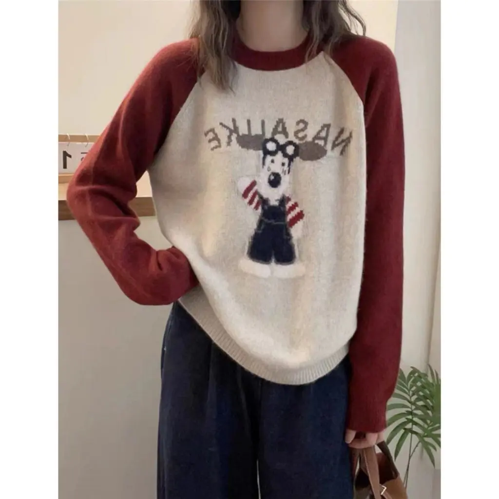 Women's American Style round Neck Raglan Sweater with Cartoon Puppy Pattern Soft Waxy Fabric Lazy Fashion for Autumn Winter
Women's American Style round Neck Raglan Sweater with Cartoon Puppy Pattern Soft Waxy Fabric Lazy Fashion for Autumn Winter