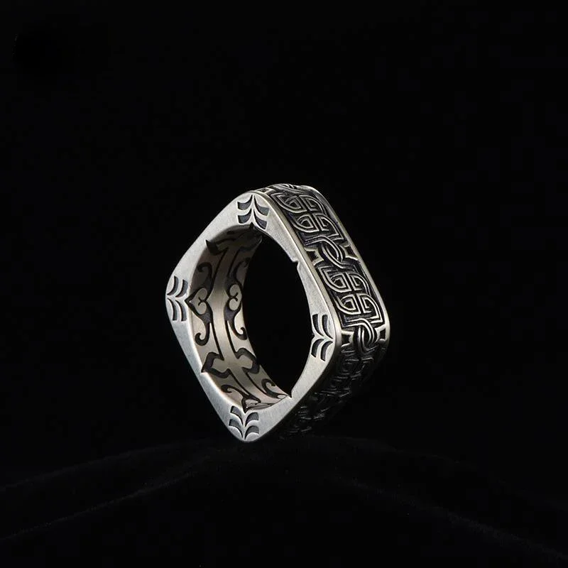 HX Silver Color Men's Ring Retro Square Round Pangu Trend Personality Domineering Handmade Ring Jewelry Accessories
HX Silver Color Men's Ring Retro Square Round Pangu Trend Personality Domineering Handmade Ring Jewelry Accessories
