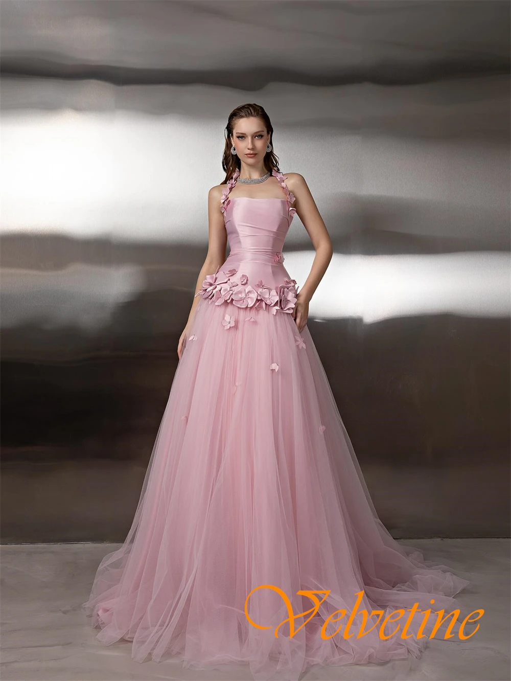 Customized Graceful Tulle Halter Evening Dress Exquisite Flowers Prom Dresses Delicate Chapel Train Special Occasion Gowns 
Customized Graceful Tulle Halter Evening Dress Exquisite Flowers Prom Dresses Delicate Chapel Train Special Occasion Gowns