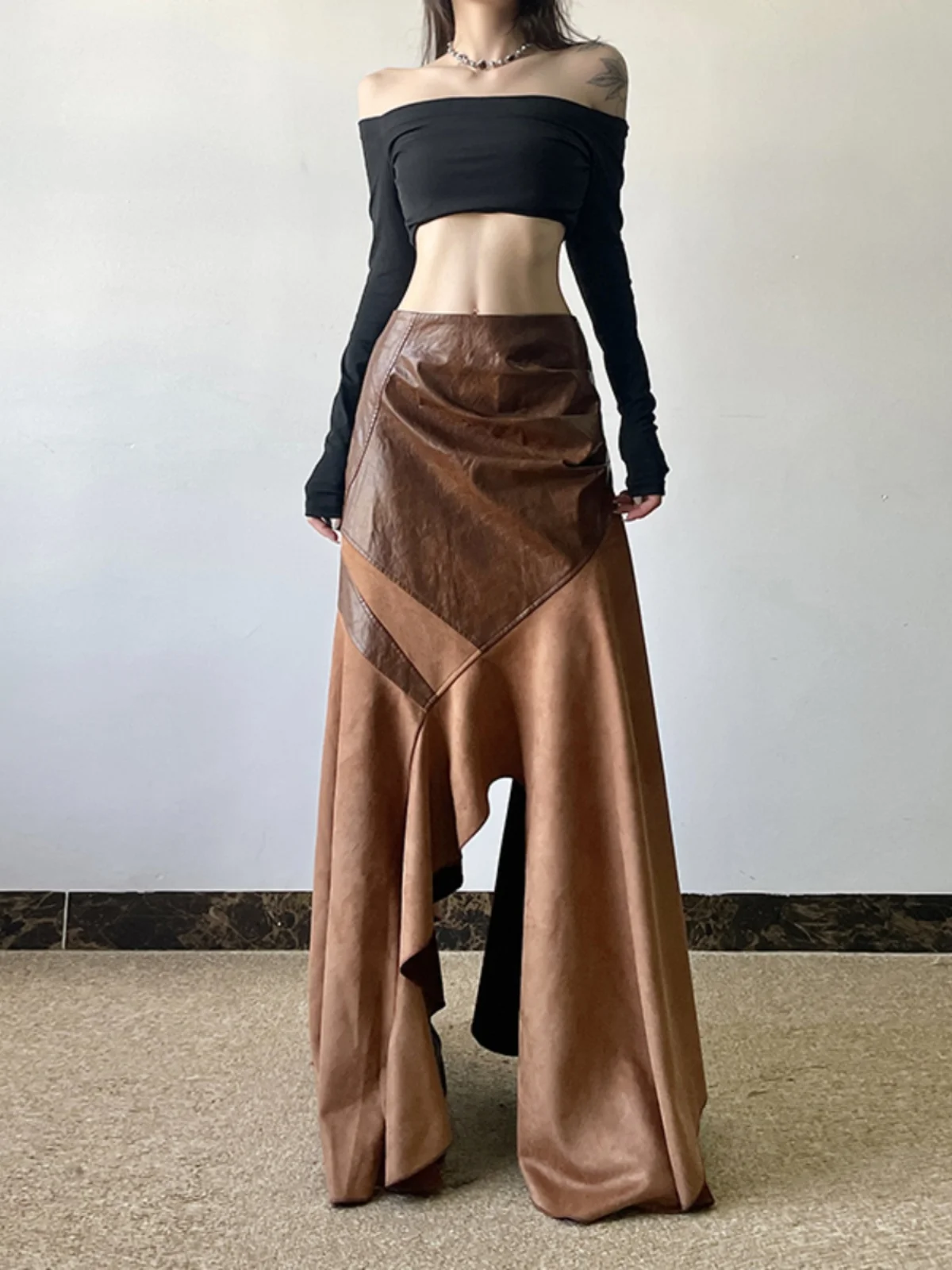 American Retro Coffee Colored PU Patchwork High Waisted Skirt Spring Autumn Irregular A-line Long Skirt 2025 New Leather Skirt
American Retro Coffee Colored PU Patchwork High Waisted Skirt Spring Autumn Irregular A-line Long Skirt 2025 New Leather Skirt