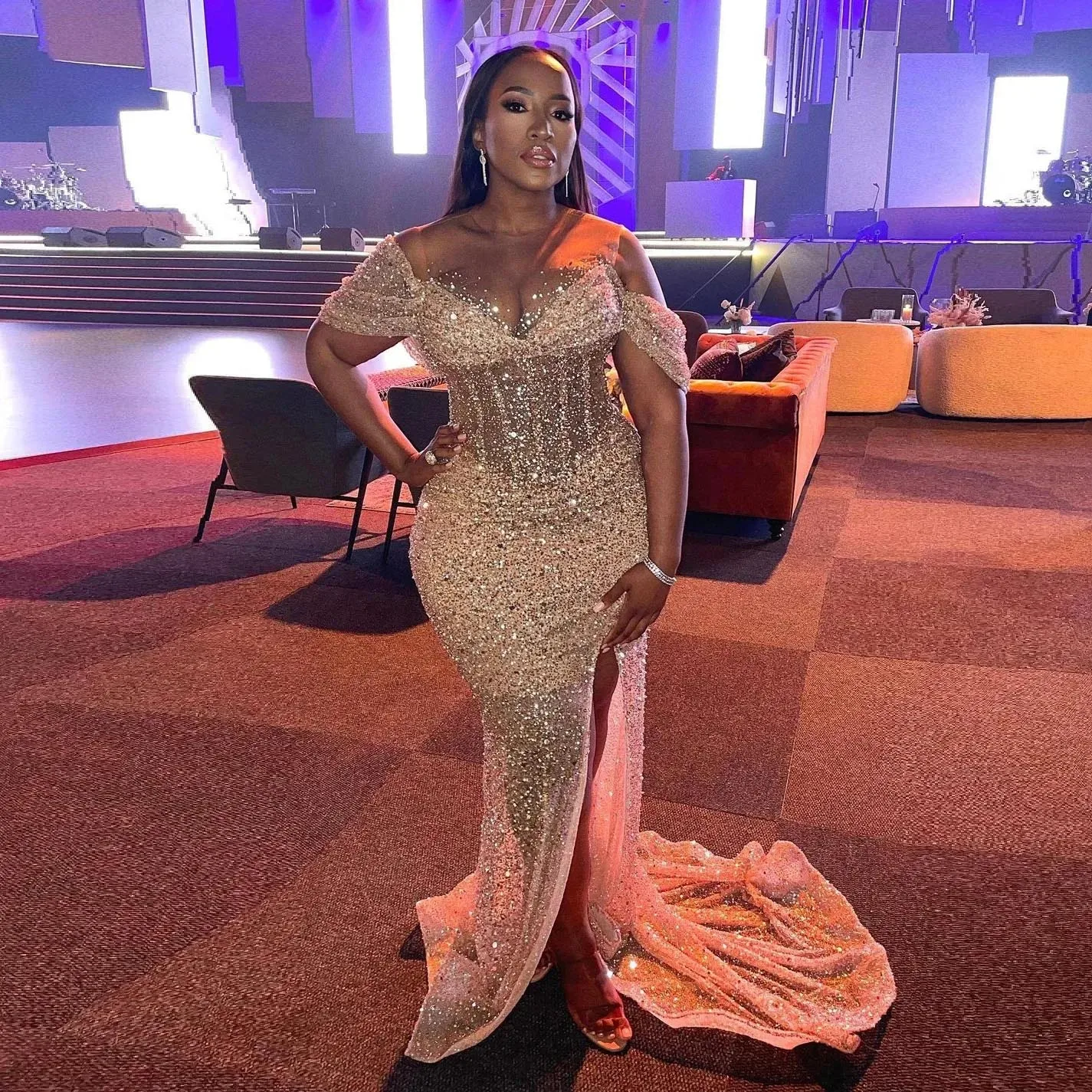 Sexy Evening Dresses Illusion Beads Sequins Mermaid Women Prom Gowns Off Shoulder Champagne Plus Size Party Vestidos Customized
Sexy Evening Dresses Illusion Beads Sequins Mermaid Women Prom Gowns Off Shoulder Champagne Plus Size Party Vestidos Customized