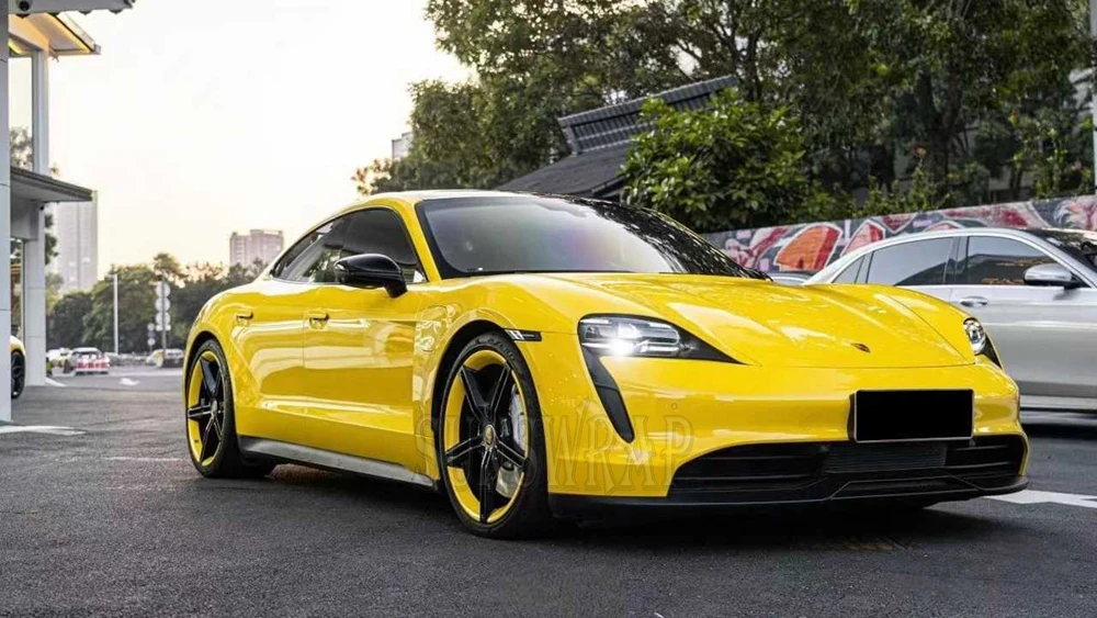 TPU Signal Yellow Gloss Finish Car Wrap Anti-Yellowing Vinyl Self-Healing Vinyl Film 5x59ft/roll Durable Auto Body Wraps
TPU Signal Yellow Gloss Finish Car Wrap Anti-Yellowing Vinyl Self-Healing Vinyl Film 5x59ft/roll Durable Auto Body Wraps