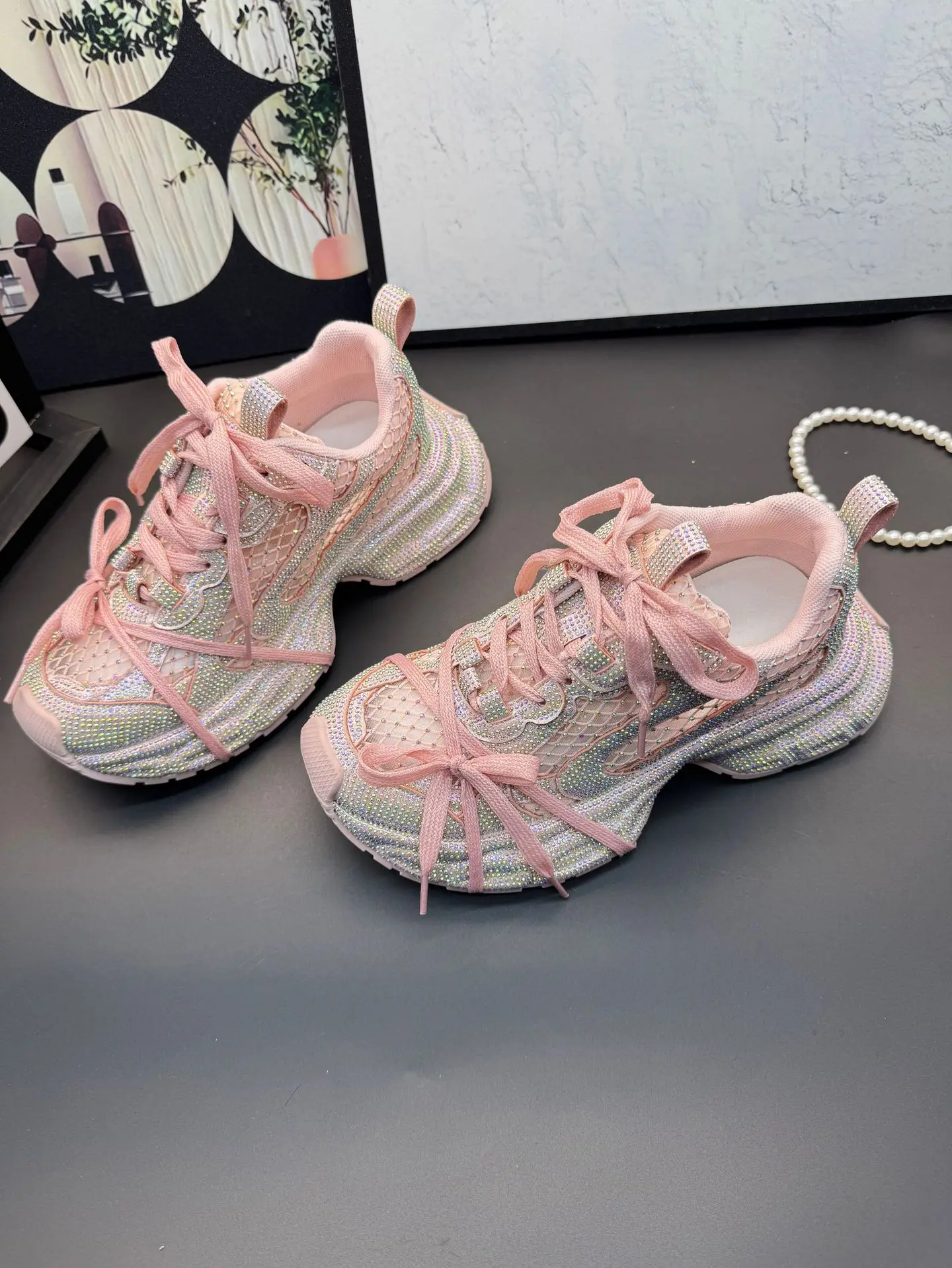 Women's Breathable Sporty Dad Shoes with Mesh Upper Thick Bottom Casual Shoes Sweet Style round Head Medium Heel Summer 2025
Women's Breathable Sporty Dad Shoes with Mesh Upper Thick Bottom Casual Shoes Sweet Style round Head Medium Heel Summer 2025