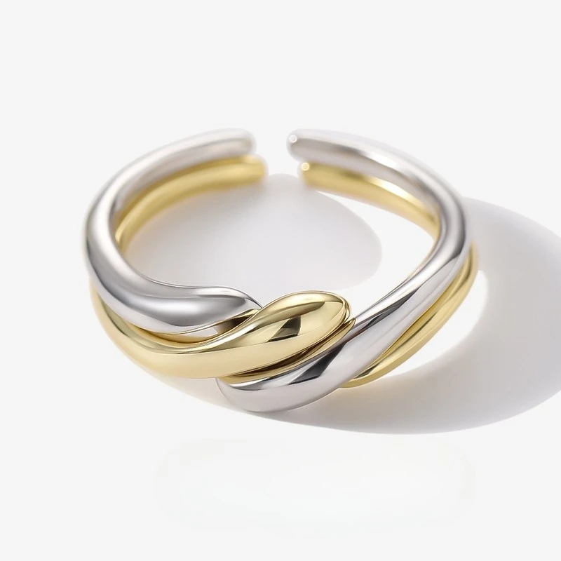 Women's Light Luxury and Premium S925 Pure Silver Small and Irregular Water Ripple Color Separation Combination Ring
Women's Light Luxury and Premium S925 Pure Silver Small and Irregular Water Ripple Color Separation Combination Ring