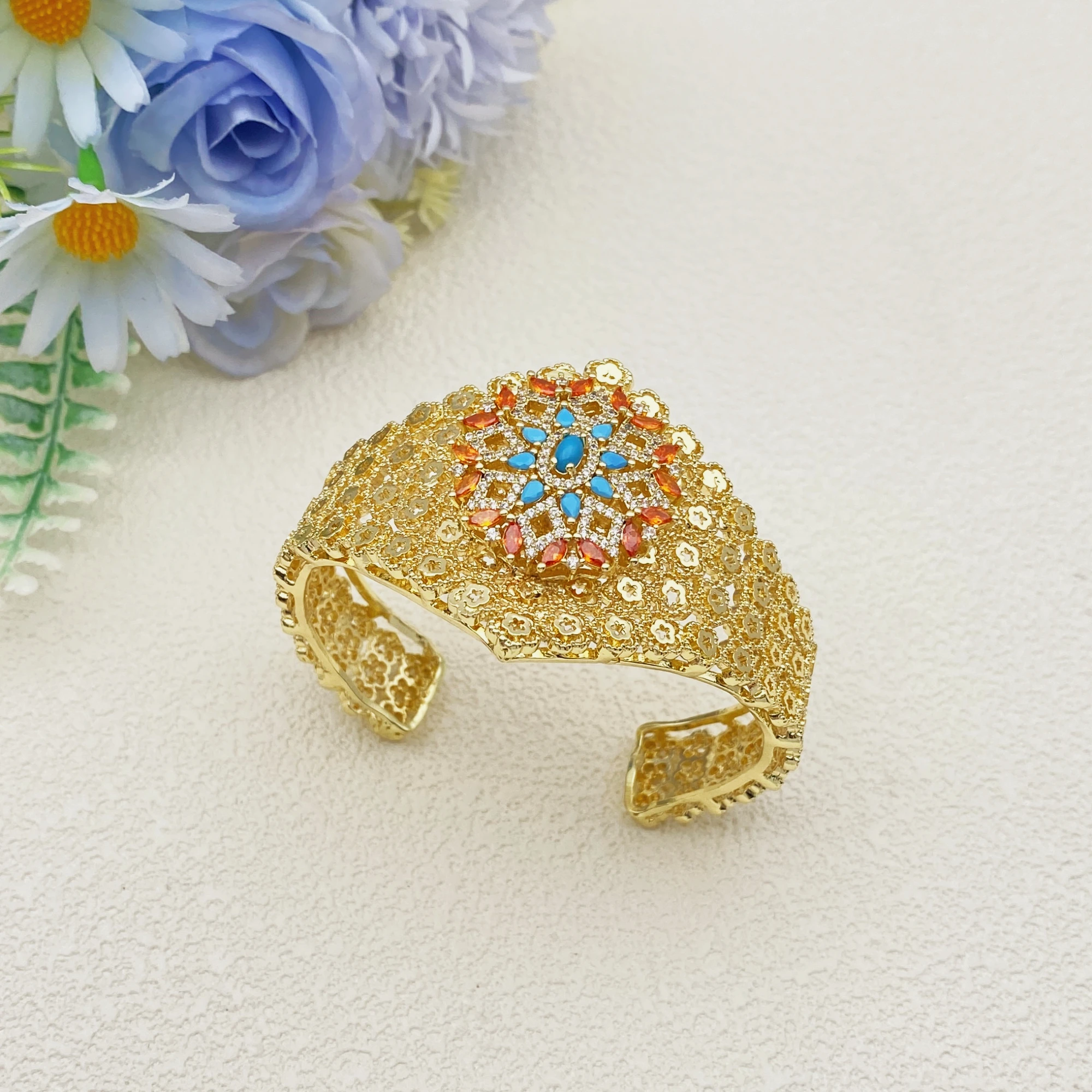 JRH Women's Gold Plated Zircon Bracelet Ring Set Sparkling Cubic Zirconia Elegant Party Jewelry Accessory Gift Set
JRH Women's Gold Plated Zircon Bracelet Ring Set Sparkling Cubic Zirconia Elegant Party Jewelry Accessory Gift Set