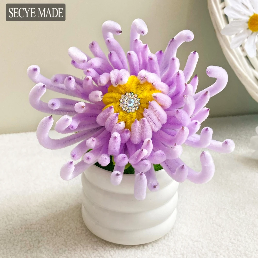 Delicate Miniature Potted Flowers Artificial Chrysanthemum Bonsai Car Gardens Decor Tabletop Figurines Crafts Home Ornament L29
Delicate Miniature Potted Flowers Artificial Chrysanthemum Bonsai Car Gardens Decor Tabletop Figurines Crafts Home Ornament L29