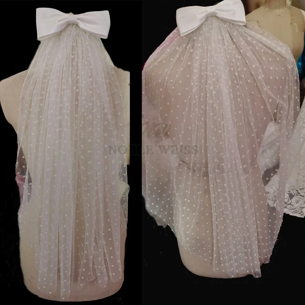 Short Wedding Veil Dots Tulle Wedding Veil with Bow One Layer Fingertip Veil Bride Veils Customized
Short Wedding Veil Dots Tulle Wedding Veil with Bow One Layer Fingertip Veil Bride Veils Customized