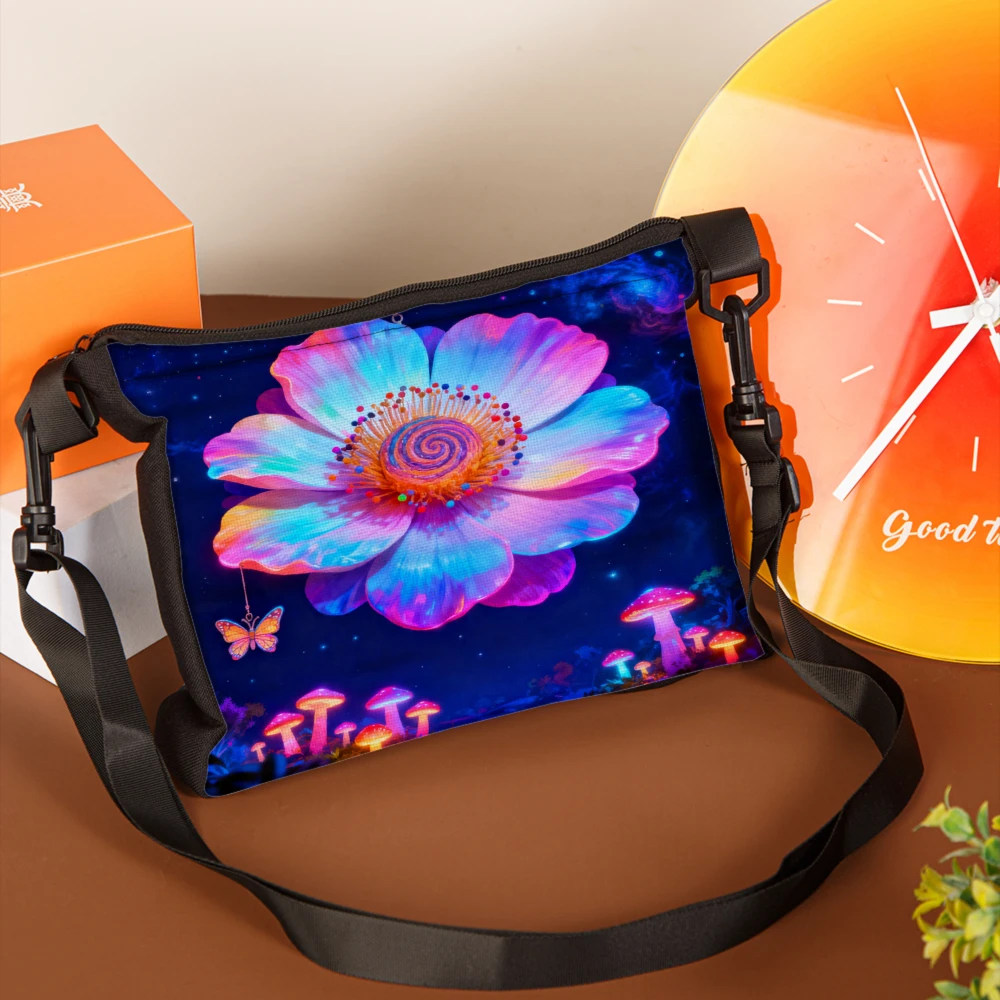 1pc Fashion Crossbody Bag Blue Color Flower And Mushroom Print Shoulder Bags For Women Casual Travel Daily Use Handbag Pouch
1pc Fashion Crossbody Bag Blue Color Flower And Mushroom Print Shoulder Bags For Women Casual Travel Daily Use Handbag Pouch