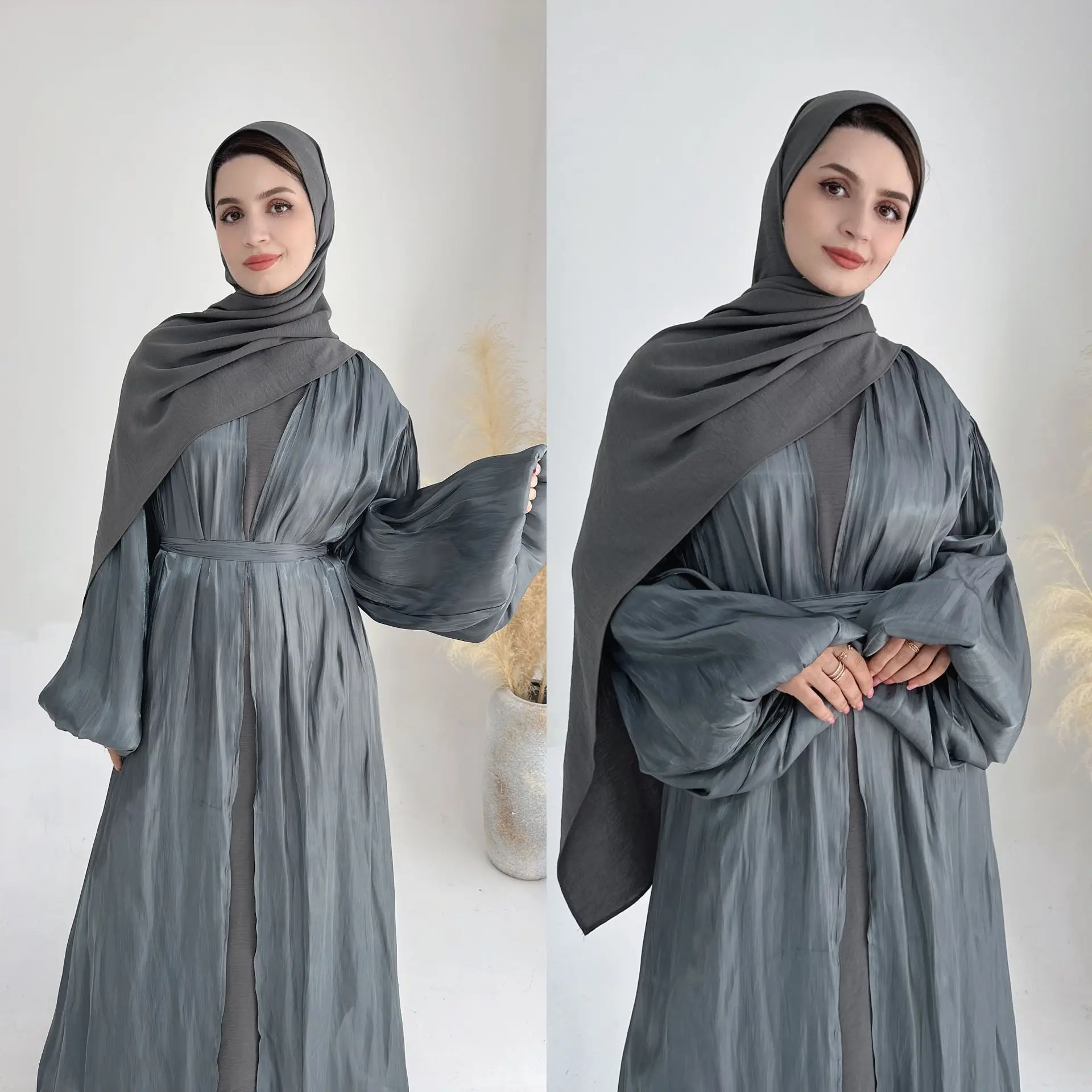 Shiny Satin Muslim Women Open Abaya Cardigan Maxi Dress Turkey Dubai Kimono Islam Arab Robe Eid Ramadan Kaftan Caftan Jalabiya
Shiny Satin Muslim Women Open Abaya Cardigan Maxi Dress Turkey Dubai Kimono Islam Arab Robe Eid Ramadan Kaftan Caftan Jalabiya
