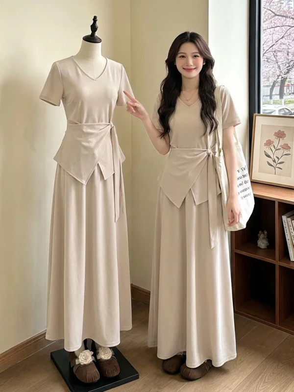 plus Size Women's Summer Fashion Set Loose Feel Two-Piece Dress Money Bag Lazy Style Casual Commute Wind Long Sleeve V-Neck
plus Size Women's Summer Fashion Set Loose Feel Two-Piece Dress Money Bag Lazy Style Casual Commute Wind Long Sleeve V-Neck