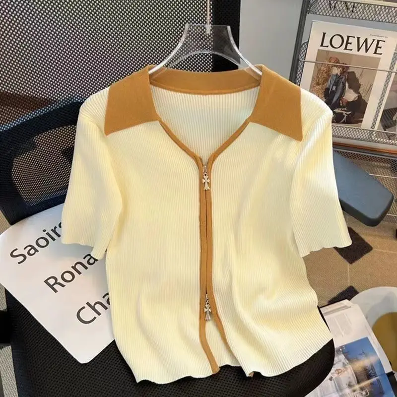 Summer Women T-shirt Knitted Cardigan High-end Elastic Short Sleeve Tops Slim Knitwear Double Zipper Coat Lapel Shirts Crop Tops
Summer Women T-shirt Knitted Cardigan High-end Elastic Short Sleeve Tops Slim Knitwear Double Zipper Coat Lapel Shirts Crop Tops
