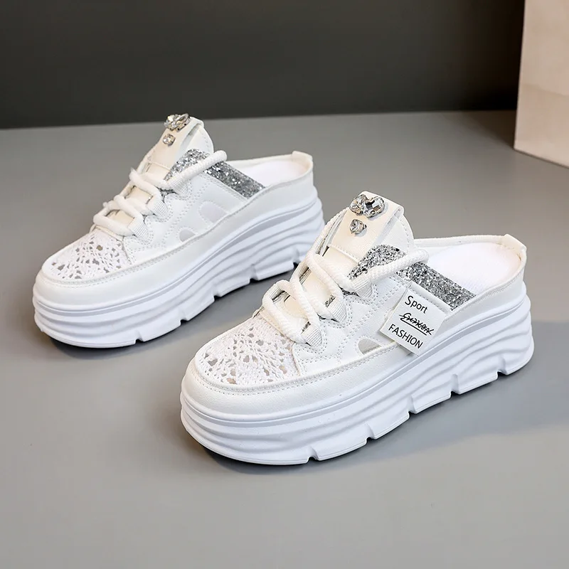 Breathable Women's Shoes 2024 Summer Women Sandals Hollow Thick Bottom Large Size 42 Leather Casual Shoes Fashion Women Slippers
Breathable Women's Shoes 2024 Summer Women Sandals Hollow Thick Bottom Large Size 42 Leather Casual Shoes Fashion Women Slippers