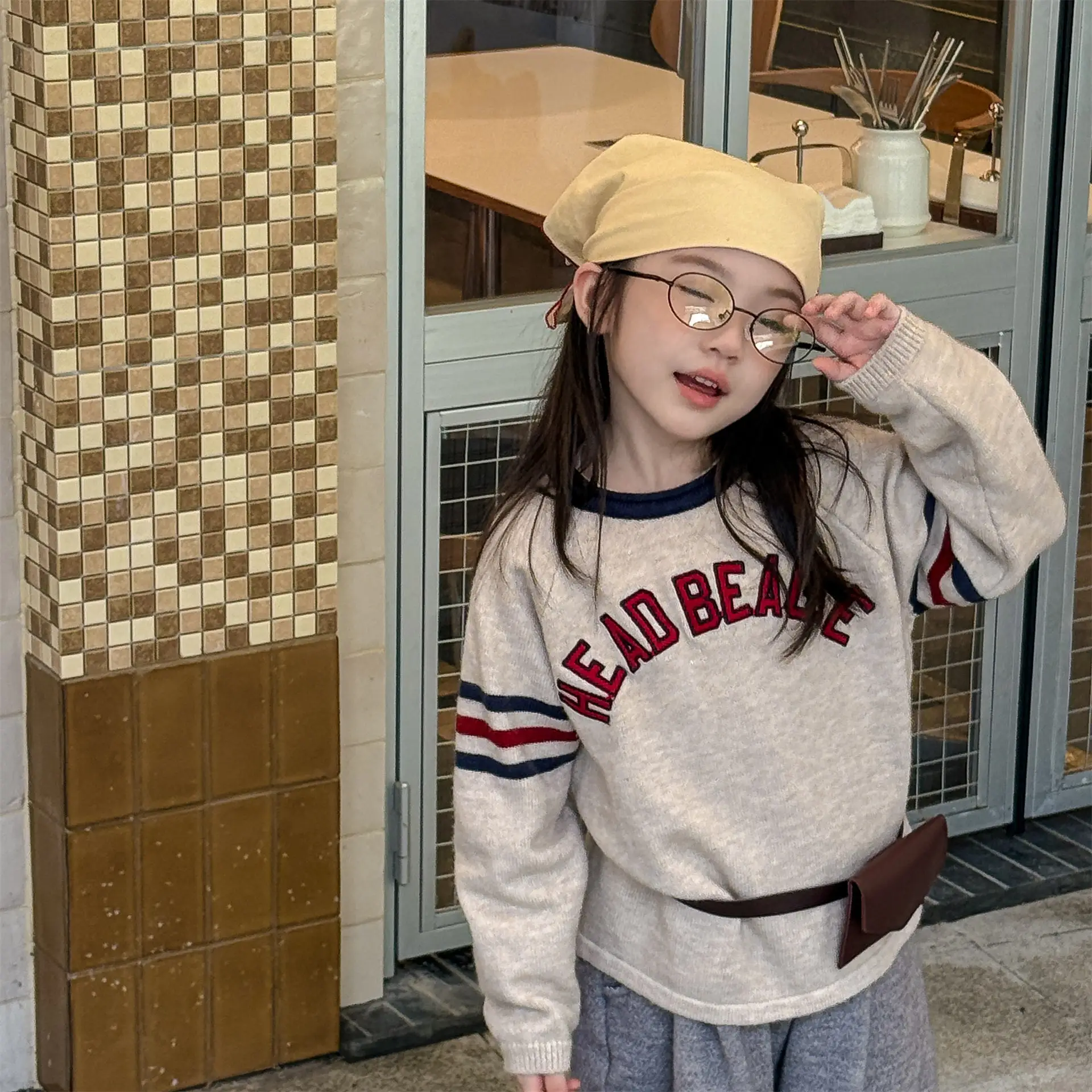 2025 Autumn New Children Long Sleeve Sweater Letter Embroidery Boys Girls Casual Pullover Kids Thick Knitwear Baby Warm Clothes
2025 Autumn New Children Long Sleeve Sweater Letter Embroidery Boys Girls Casual Pullover Kids Thick Knitwear Baby Warm Clothes