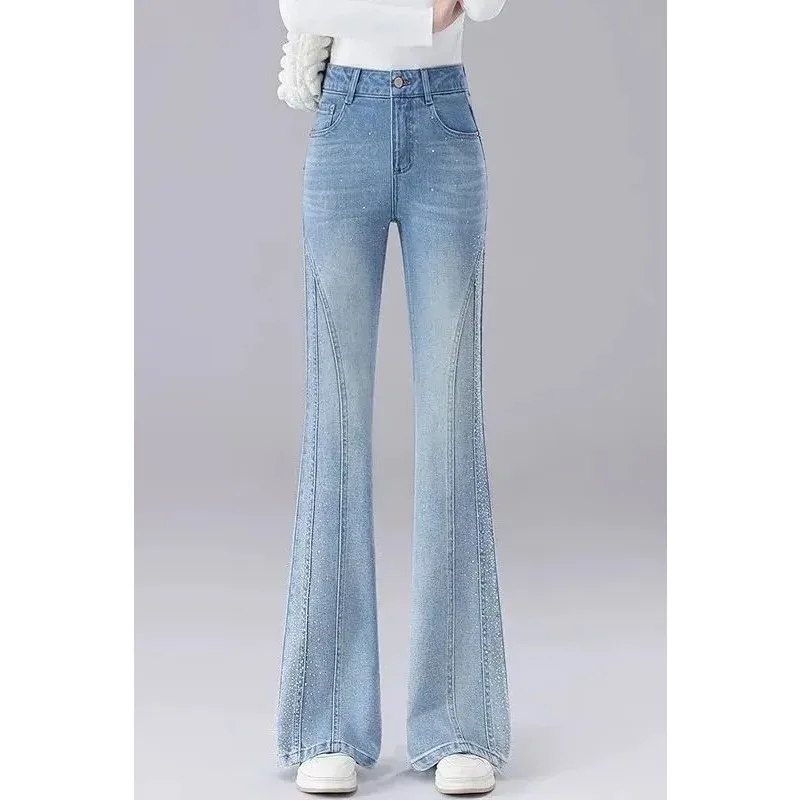 Women's High Waist Flare Jeans Light Wash Slim Fit Bootcut Denim Pants
Women's High Waist Flare Jeans Light Wash Slim Fit Bootcut Denim Pants