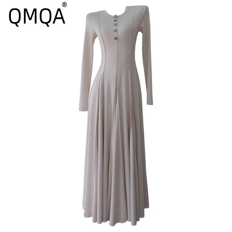 QMQA Fashion Women's Elegant Knit Dresses O Neck Long Sleeve Slimming Pleated Hem Big Swing Maxi Dress Autumn New Clothing 1A760
QMQA Fashion Women's Elegant Knit Dresses O Neck Long Sleeve Slimming Pleated Hem Big Swing Maxi Dress Autumn New Clothing 1A760