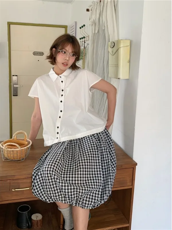 plus Size Women's Korean Style Short Sleeve Shirt Top Summer New Waist Slimming Plaid Skirt Fashionable Casual Outfit
plus Size Women's Korean Style Short Sleeve Shirt Top Summer New Waist Slimming Plaid Skirt Fashionable Casual Outfit