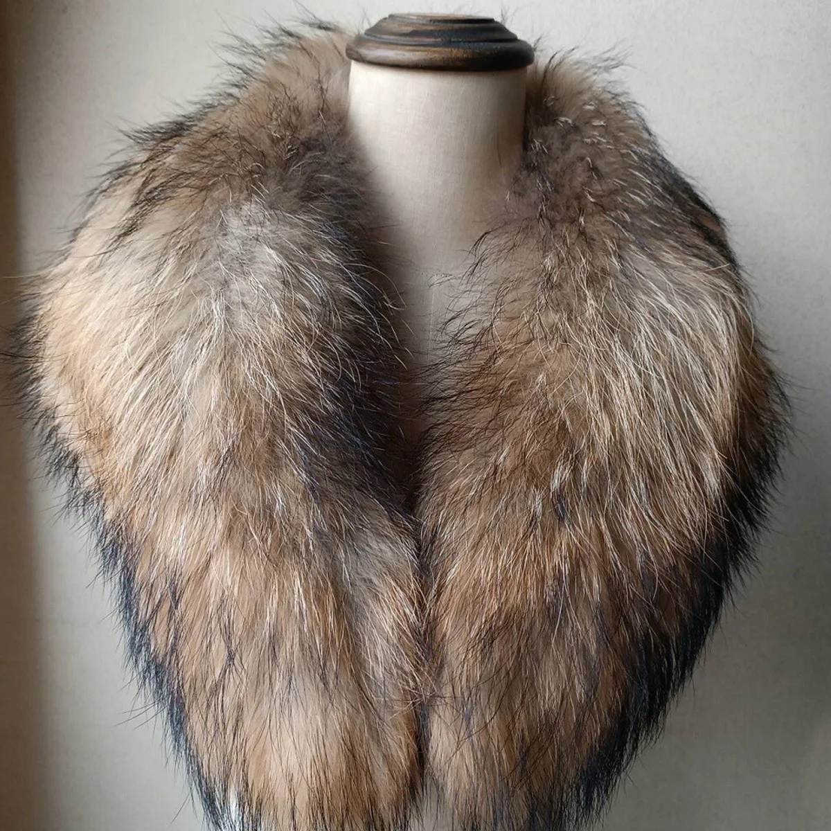 Зимние аксессуары из натурального лисьего меха, теплая шапка-бини, головные уборы, уличные путешествия, лыжи, натуральный лисьий мех, новинка 2026 г.
Зимние аксессуары из натурального лисьего меха, теплая шапка-бини, головные уборы, уличные путешествия, лыжи, натуральный лисьий мех, новинка 2026 г.