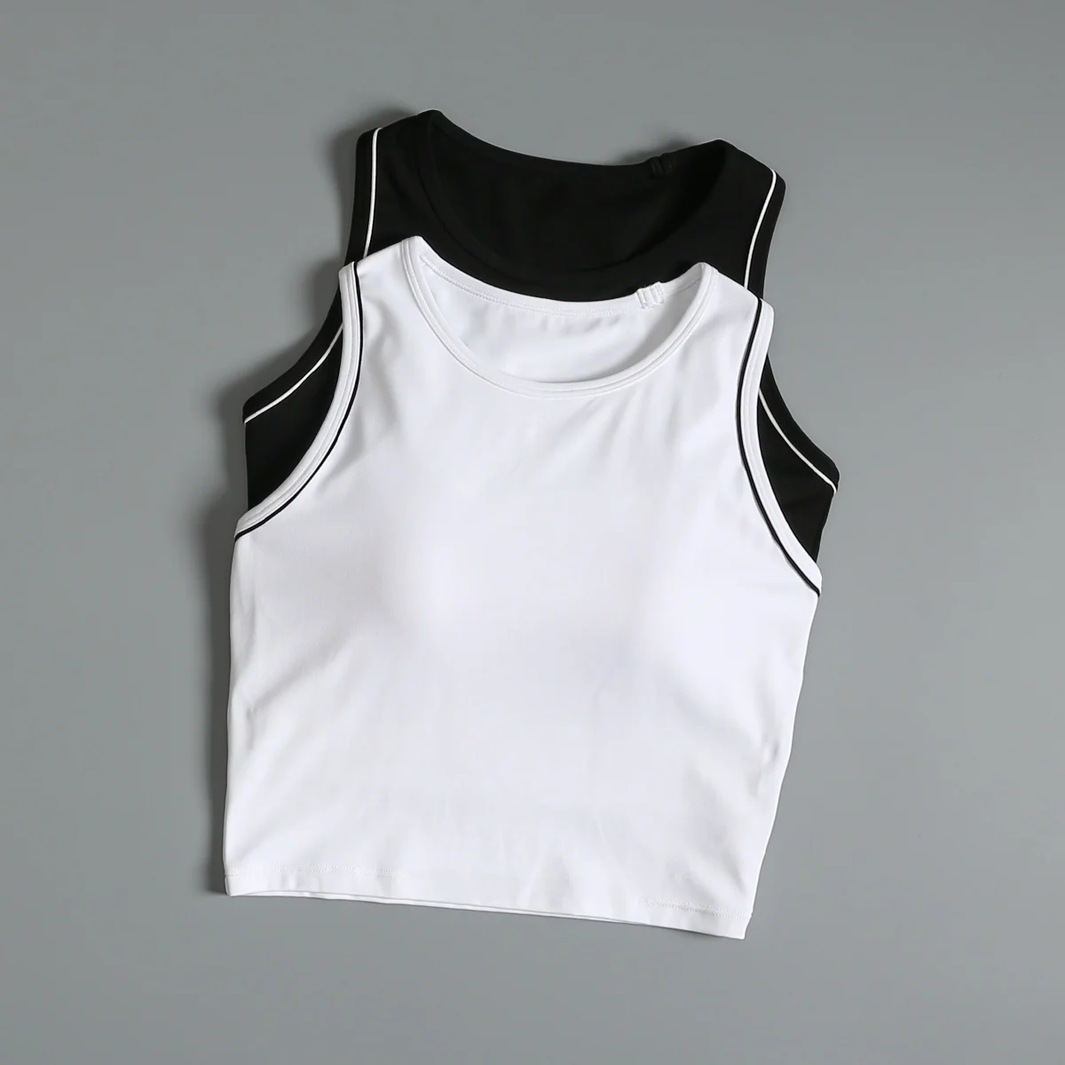 Women's Yoga Vest Sports Bra with Chest Pad Pilates Training Fitness Gymwear Innerwear Outerwear Shock Absorption Running
Women's Yoga Vest Sports Bra with Chest Pad Pilates Training Fitness Gymwear Innerwear Outerwear Shock Absorption Running
