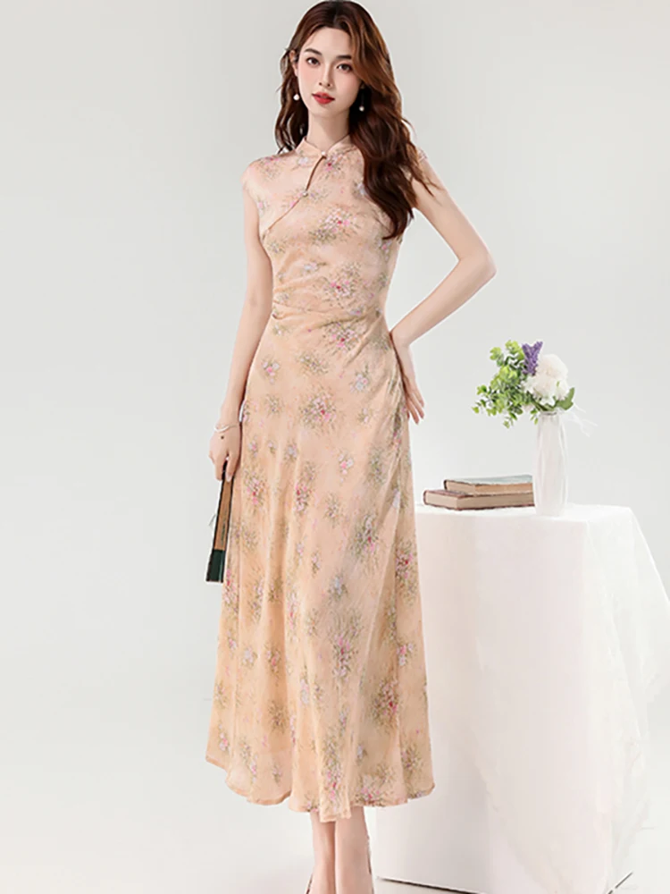 Summer Blue Floral Stand Collar Cheongsam Dress Women Vintage Pleated Bodycon Long Dress 2025 Korean Elegant Luxury Party Dress
Summer Blue Floral Stand Collar Cheongsam Dress Women Vintage Pleated Bodycon Long Dress 2025 Korean Elegant Luxury Party Dress