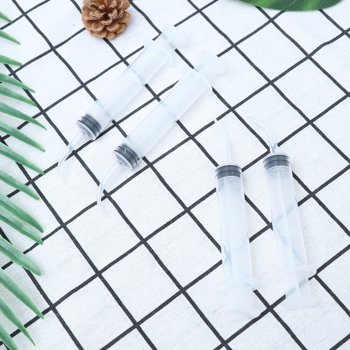 10pcs Disposable Dental Syringe Curved Tip Irrigation Rinsing Silicone Injection Molding Dental Accessories Clinic Use
10pcs Disposable Dental Syringe Curved Tip Irrigation Rinsing Silicone Injection Molding Dental Accessories Clinic Use