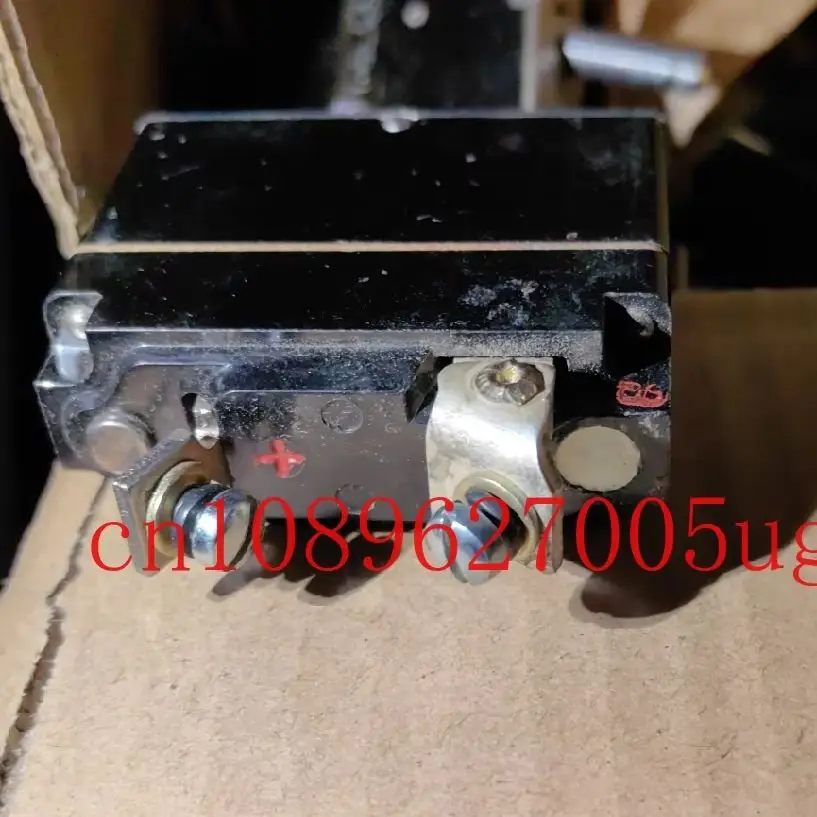 2023 Высококачественный национальный авиационный переключатель ZKC-2 5-10/-20/-30/-40A Автоматический защитный переключатель 28 В 15
2023 Высококачественный национальный авиационный переключатель ZKC-2 5-10/-20/-30/-40A Автоматический защитный переключатель 28 В 15