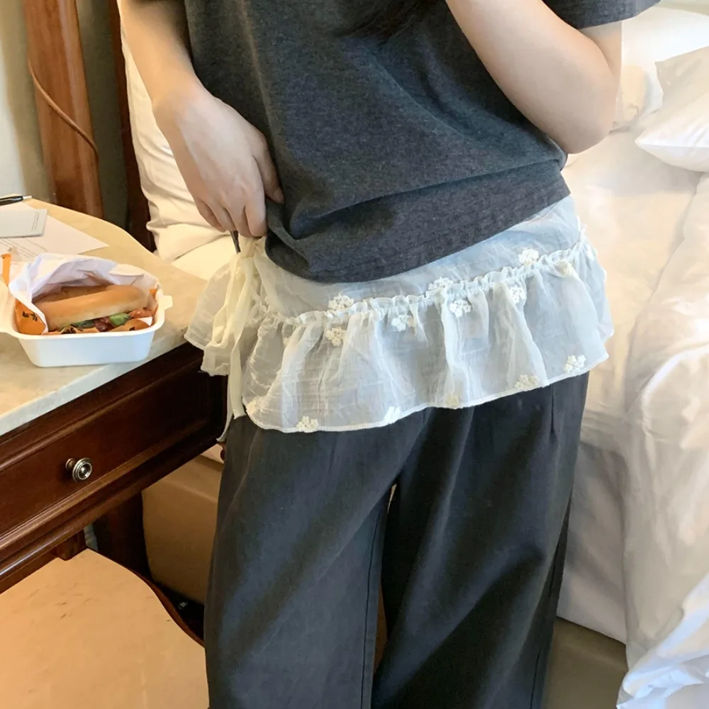 Y2K Jazz Dance Hip Scarf Shirt Extender Sweet Ruffled Edge Waistband Hip-hop Lace-up Lace Gauze Skirt Belt Jeans Decor
Y2K Jazz Dance Hip Scarf Shirt Extender Sweet Ruffled Edge Waistband Hip-hop Lace-up Lace Gauze Skirt Belt Jeans Decor