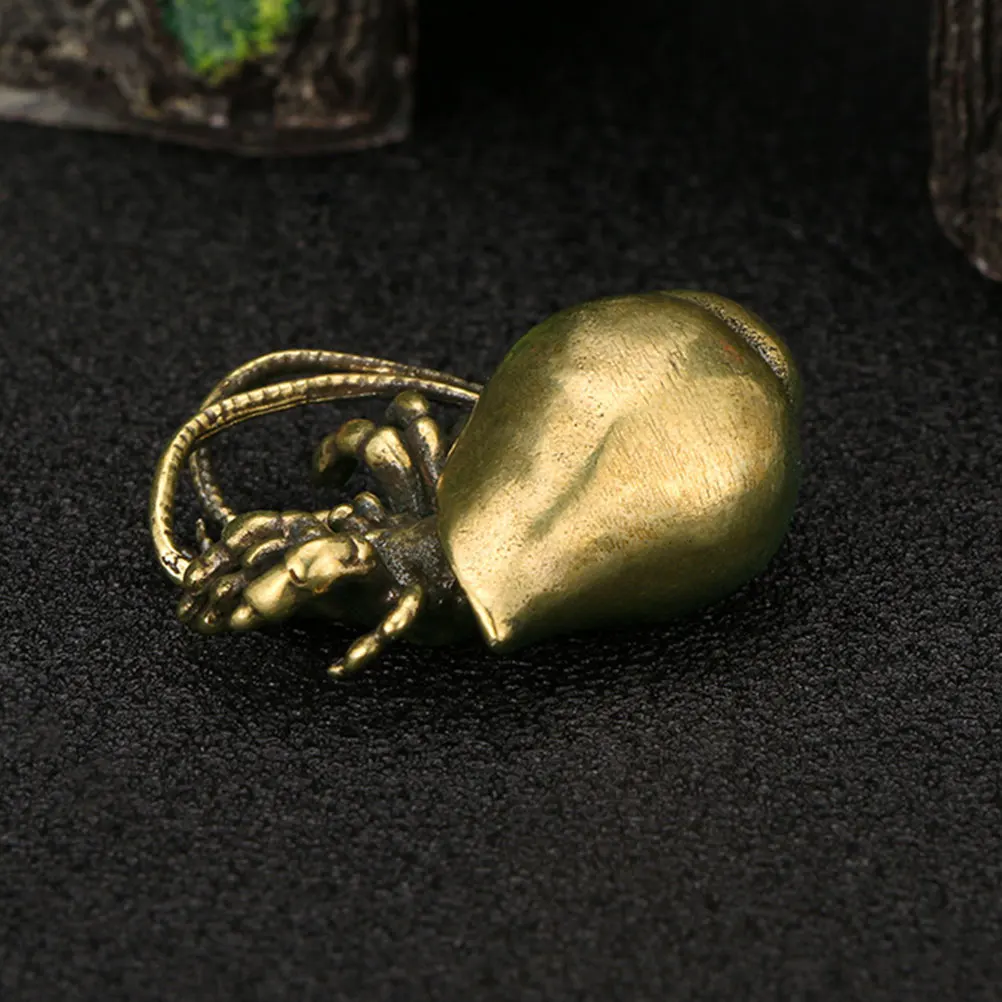 Tea Pet Ornament Unique Figurine Hermit Crab Shaped Brass Decorative Objects Decorate Novel Animal Vintage Sculpture
Tea Pet Ornament Unique Figurine Hermit Crab Shaped Brass Decorative Objects Decorate Novel Animal Vintage Sculpture