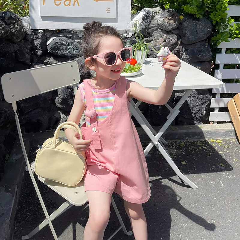 Girls' Colorful Striped Overalls Set for Summer 2025 Stylish and Fashionable Children's Clothing Casual Two-piece Set
Girls' Colorful Striped Overalls Set for Summer 2025 Stylish and Fashionable Children's Clothing Casual Two-piece Set